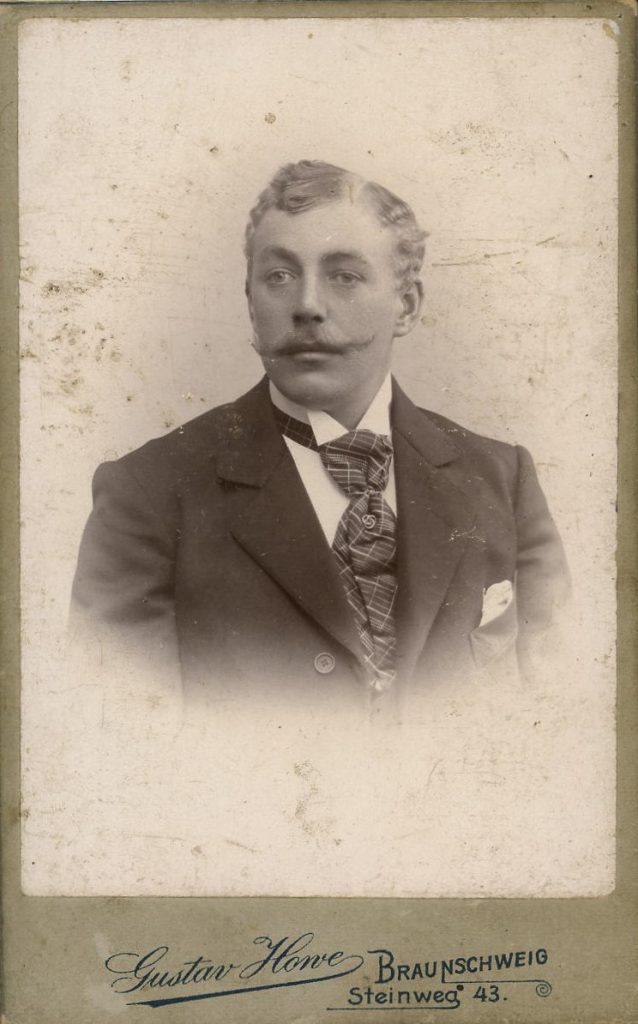 Gustav Hone - Brauschweig