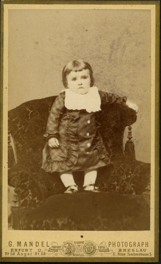 G. Mandel
Anger 21, Erfurt
Neue Taschenstraße 5, Breslau
1884