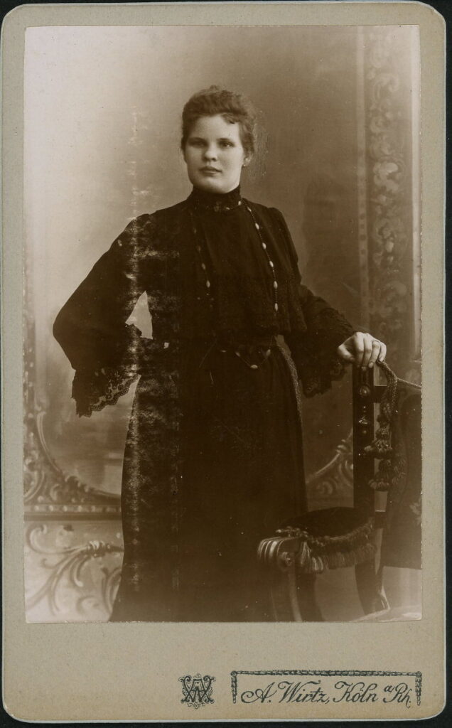 A. Wirtz
Hohestraße 55, Köln