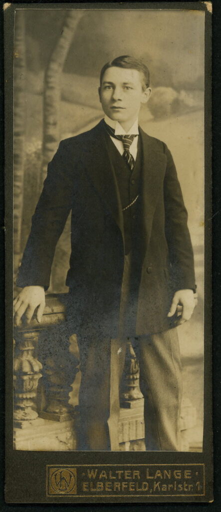 Walter Lange
Karlstraße 1, Elberfeld