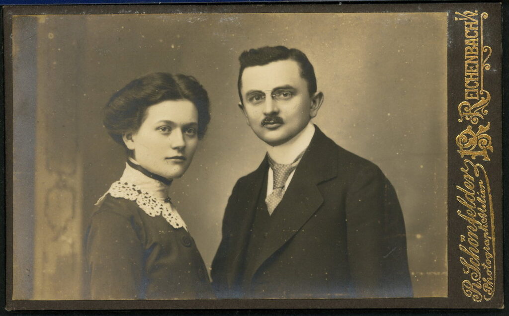 R. Schönfelder
Reichenbach i. V.