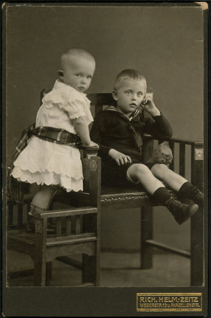 Rich. Helm
Weberstraße 13, Zeitz
Parzellenstraße, Zeitz