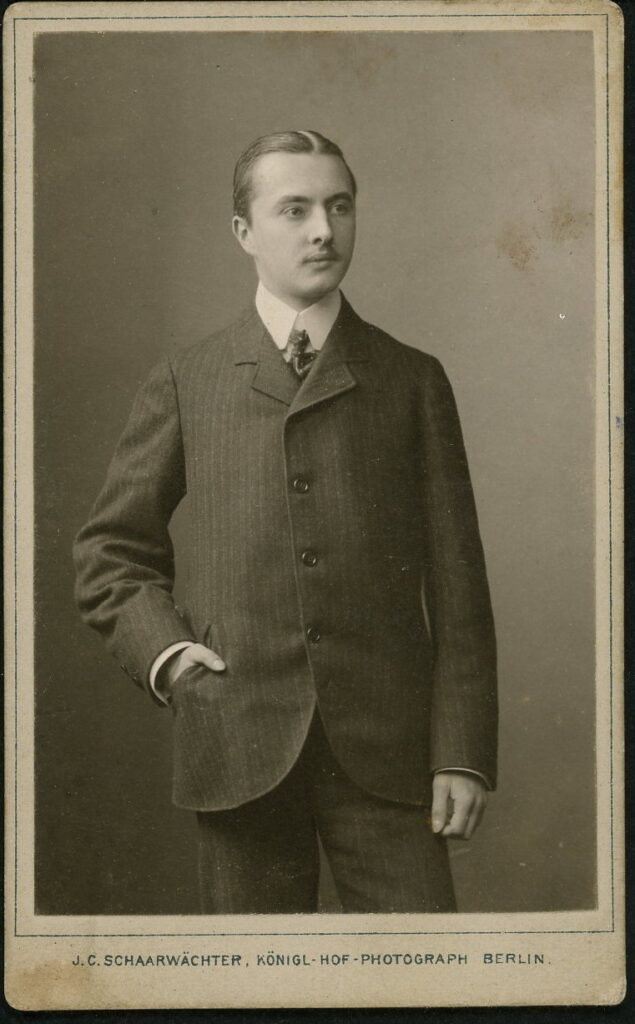 J. C. Schaarwächter
Leipziger Straße 130, Berlin
1904