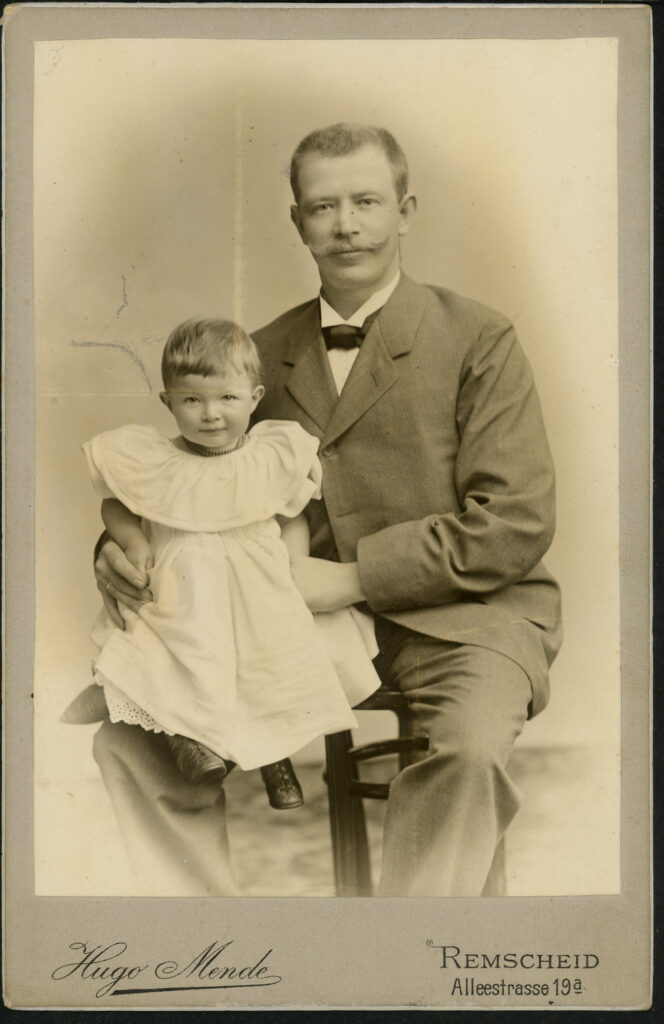 Hugo Mende
Alleestraße 19a, Remscheid