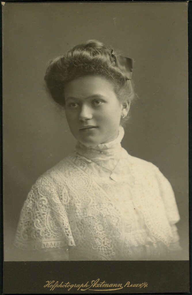 Heinrich Axtmann
Bahnhofstraße 27, Plauen i. V.
Zänkerstraße 17, Reichenbach