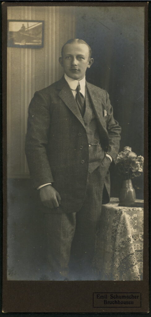 Emil Schumacher
Bruchhausen