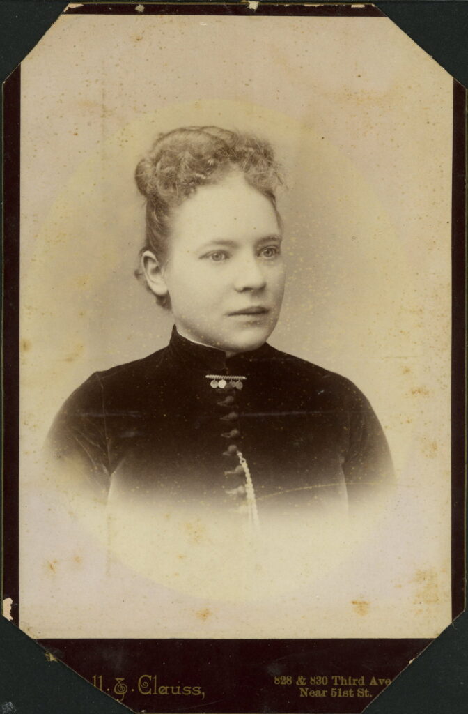 Shackell & Clauss
828 & 830 Third Avenue, New York