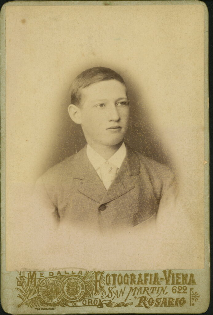 Fotografia-Viena
San Martin 622, Rosario, Santa Fe, Argentina