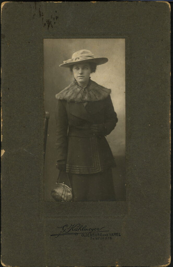 G. Kahlmeyer,
Oldenburg
Varel