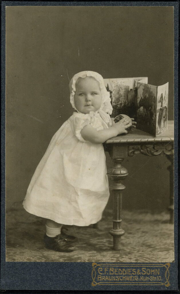 C. F. Beddies & Sohn
E. Hohmann
Kuhstraße 10, Braunschweig