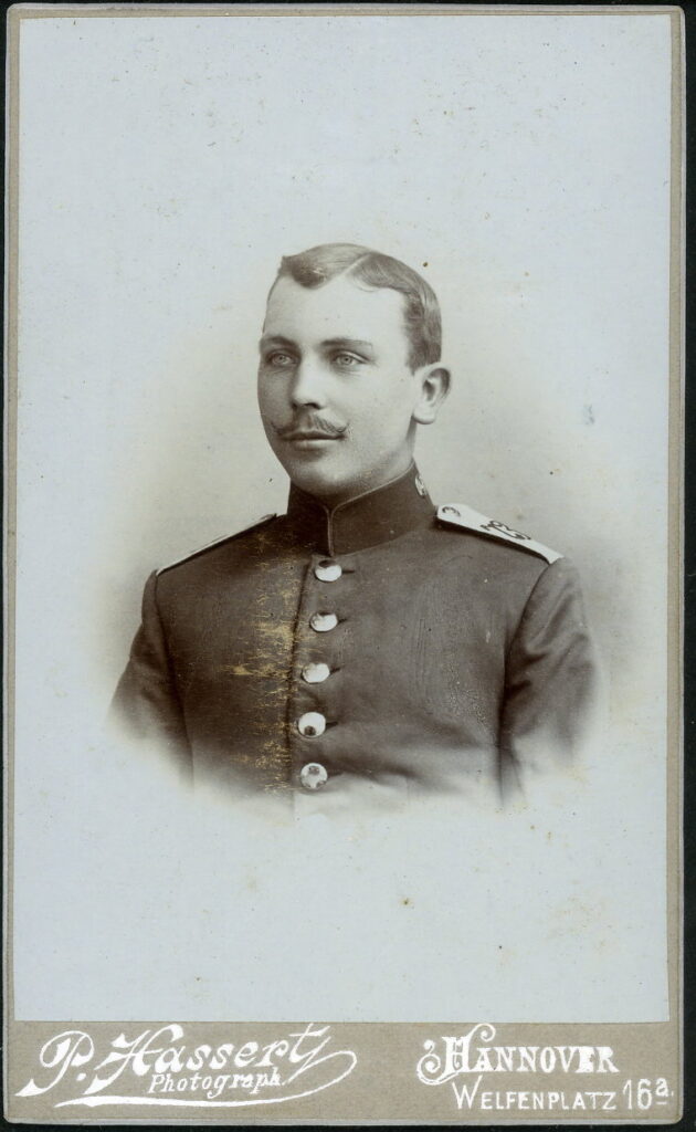 P. Hassert,
Welfenplatz 16a, Hannover