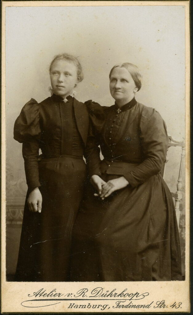 R. Dührkoop,
Ferdinandstraße 43, Hamburg