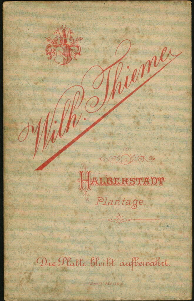 Reverse of a monochrome photographic portrait from between 1865 and the 1920s taken by Wilh. Thieme, Plantage, Halberstadt