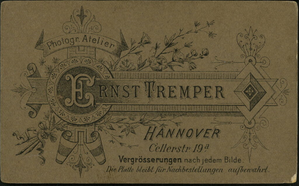Reverse of a monochrome photographic portrait from between 1865 and the 1920s taken by Ernst Tremper, Cellerstraße 19a, Hannover