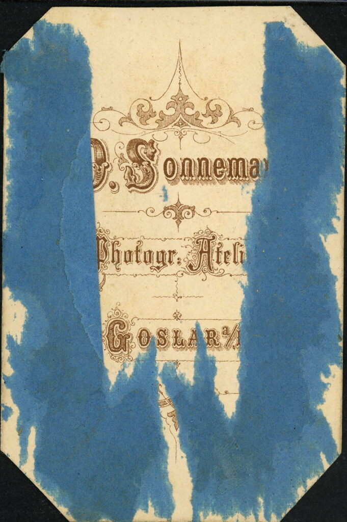 Reverse of a monochrome photographic portrait from between 1865 and the 1920s taken by O. Sonnemann, Goslar
