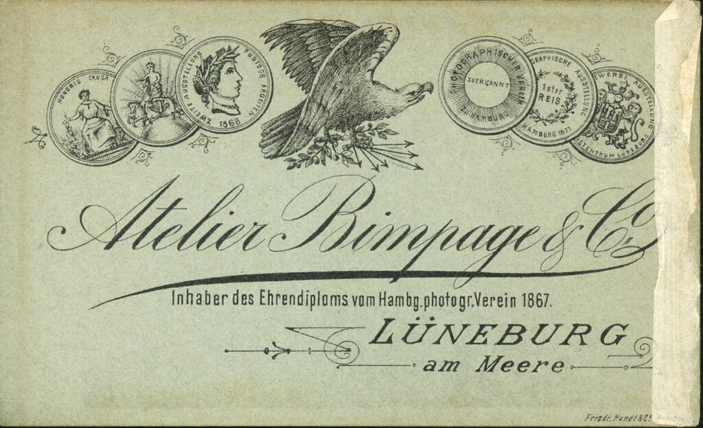 Reverse of a monochrome photographic portrait from between 1865 and the 1920s taken in Atelier Bimpage, Am Meere, Lüneburg