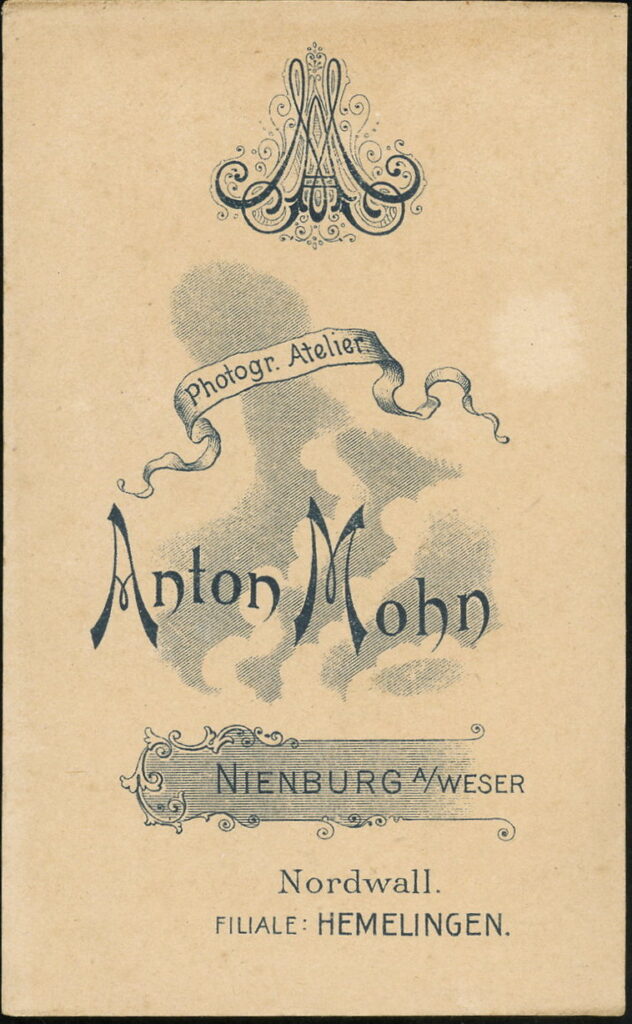 Reverse of a monochrome photographic portrait from between 1865 and the 1920s taken by Anton Mohn, Nordwall, Nienburg a. W. and Hemelingen