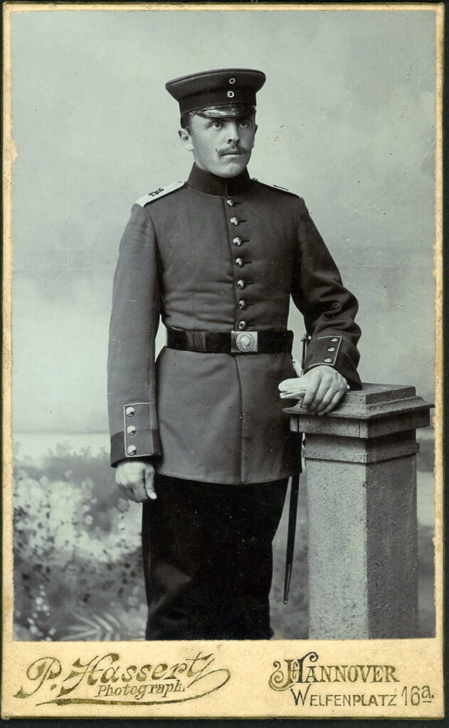 A monochrome photographic portrait from between 1865 and the 1920s taken by P. Hassert, Welfenplatz 16a, Hannover