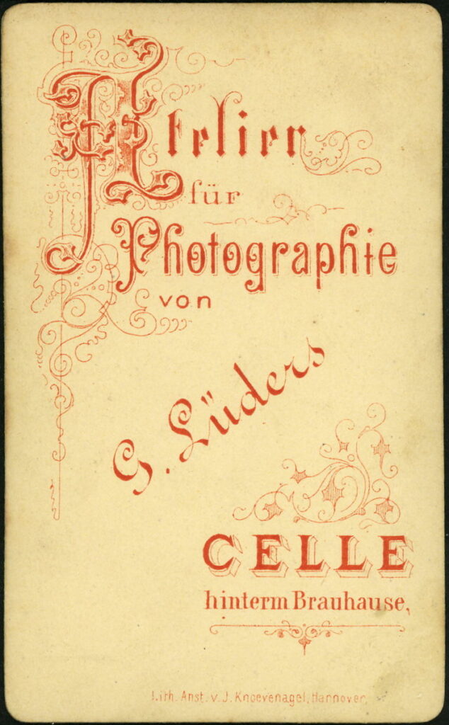 Reverse of a monochrome photographic portrait from between 1865 and the 1920s taken by G. Lüders, Hinterm Brauhause, Celle