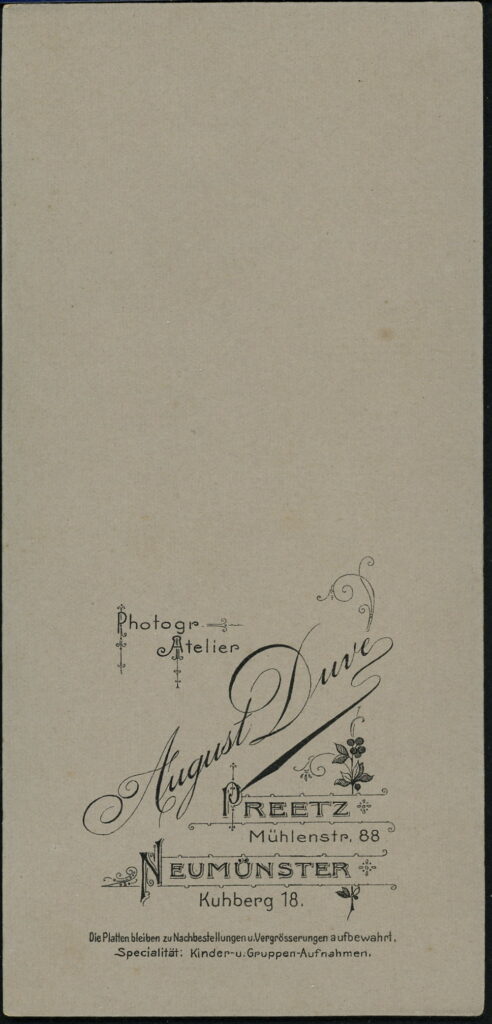 Reverse of a monochrome photographic portrait from between 1865 and the 1920s taken by August Duve, Mühlenstraße 88, Preetz, Kuhberg 18, Neumünster