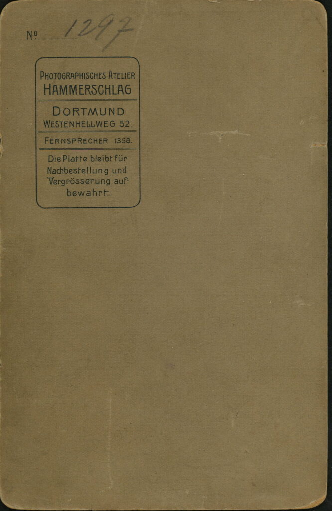 Reverse of a monochrome photographic portrait from between 1865 and the 1920s taken in Atelier Hammerschlag, Westenhellweg 52, Dortmund
