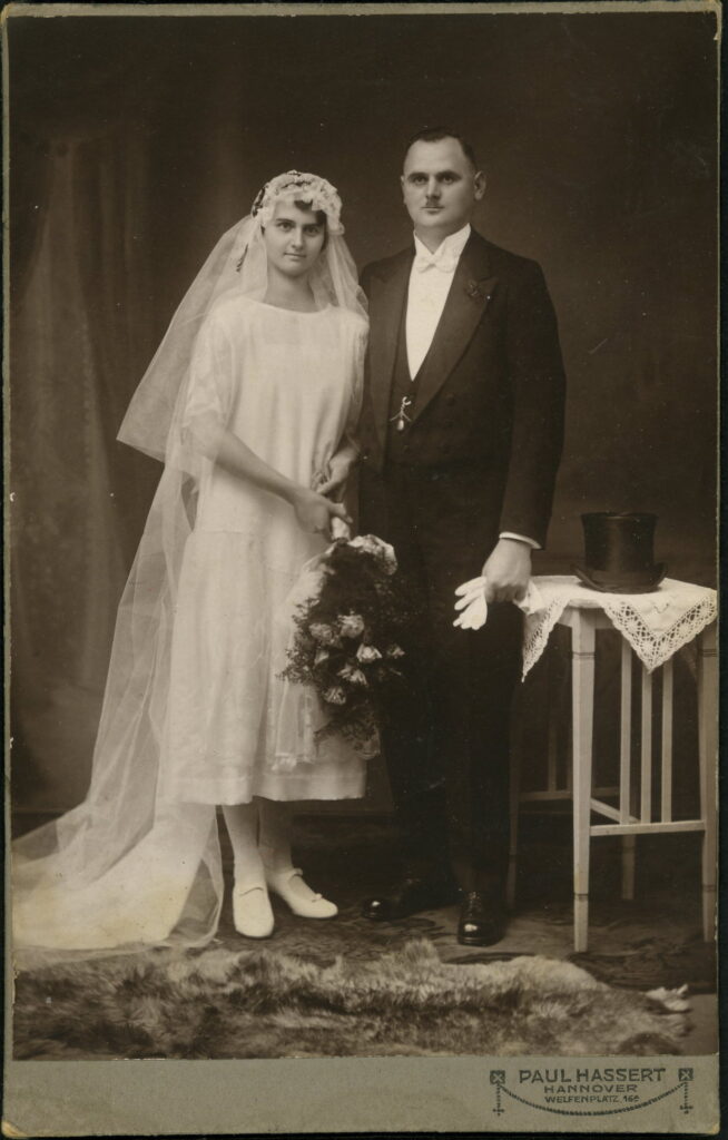 A monochrome photographic portrait from between 1865 and the 1920s taken by Paul Hassert, Welfenplatz 16a, Hannover