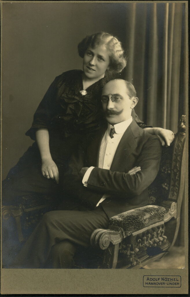 A monochrome photographic portrait from between 1865 and the 1920s taken by Adolf Nöthel, Deisterstraße 1, Hannover-Linden and dated 1913