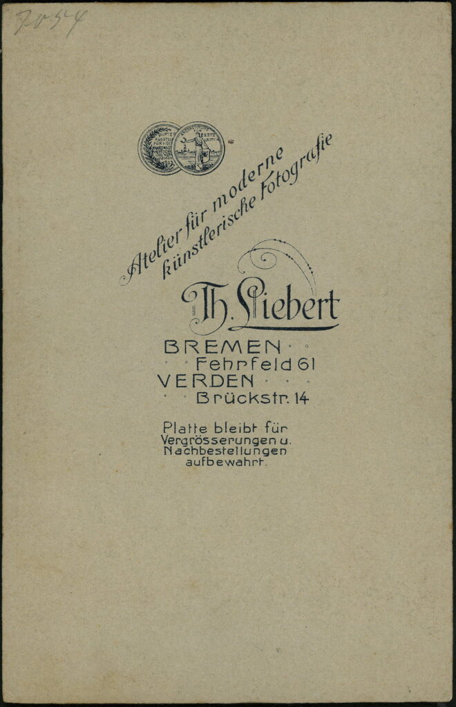 Reverse of a monochrome photographic portrait from between 1865 and the 1920s taken by Th. Liebert, Fehrfeld 61, Bremen and Brückstraße 14, Verden